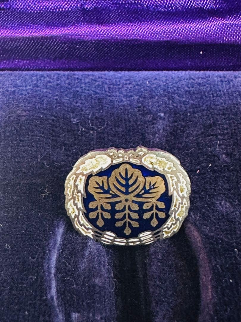 Amazon.co.jp: 日本国有鉄道襟章 日本国有鉄道功績賞 功労賞 純銀